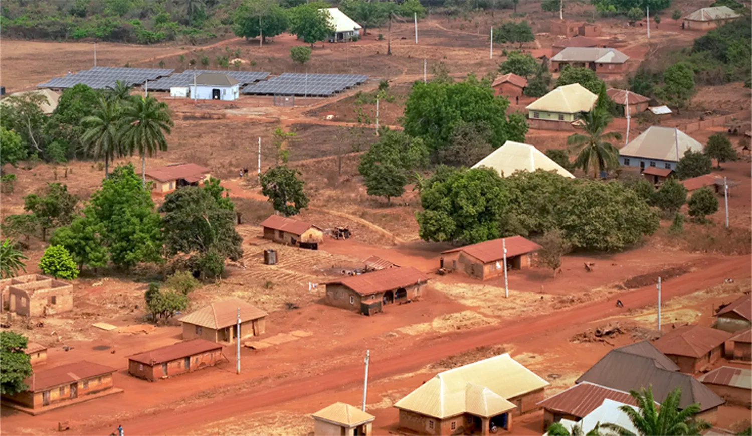 Aerial view of a Nigerian village powered by a Saba solar mini grid